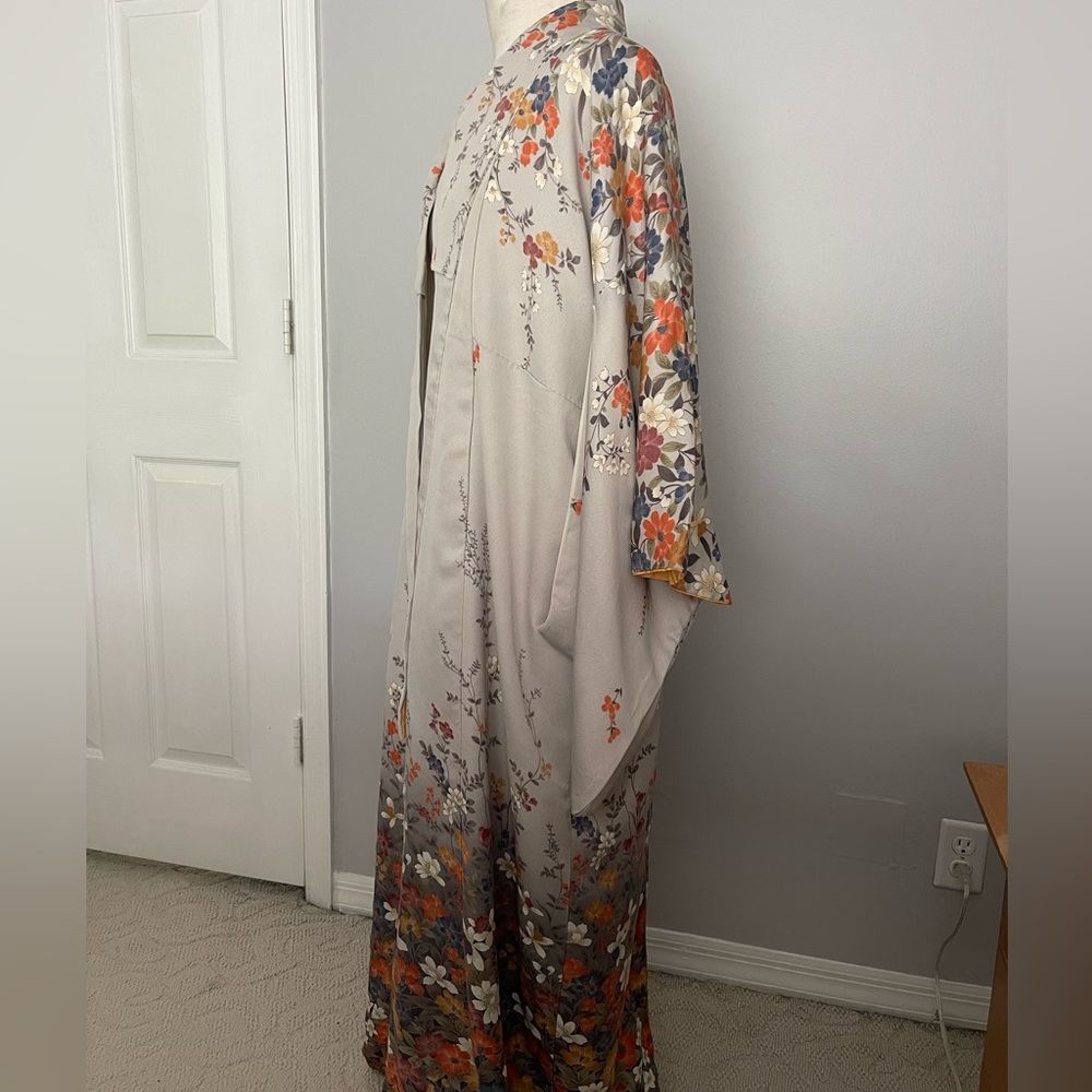 Japanese Open Abaya Pale Gray/Floral Kimono Robe size L/XL - Picture 4 of 12